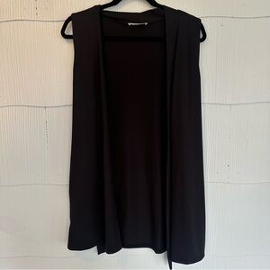 Zenana Women’s Size Large Black Soft Vest With Pockets Lightweight Casual Light